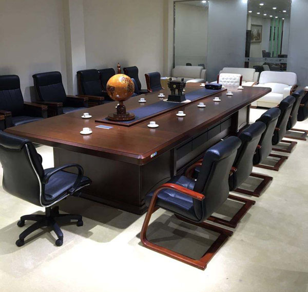 不同材質(zhì)與種類的辦公家具如何養(yǎng)護(hù)？